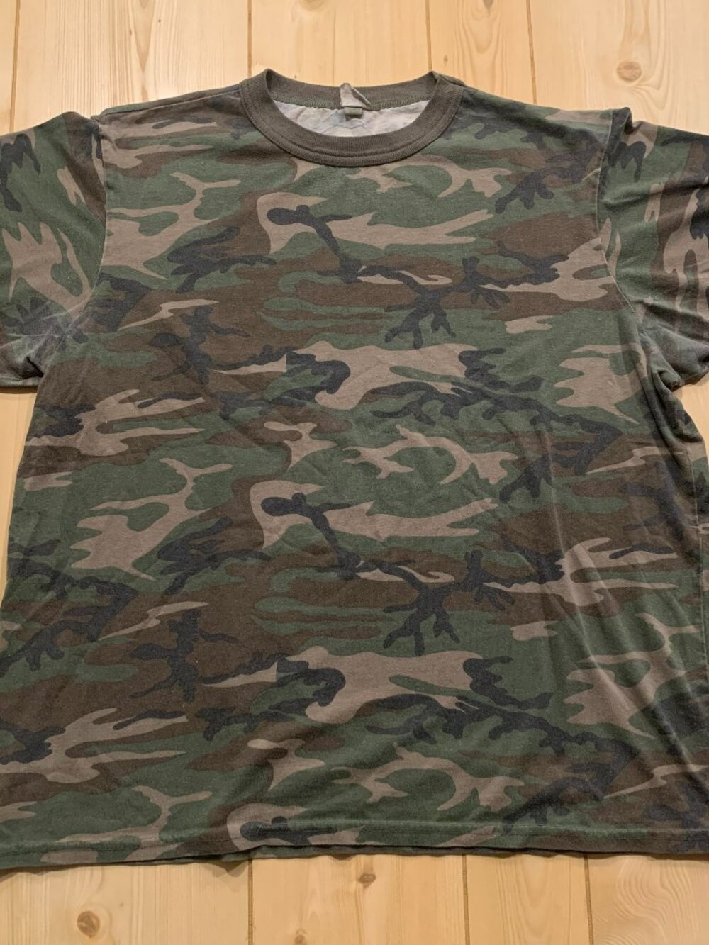 Vintage 90s All Weather Camo Camouflage Military Army Fatigues T-Shirt Size 3XL
